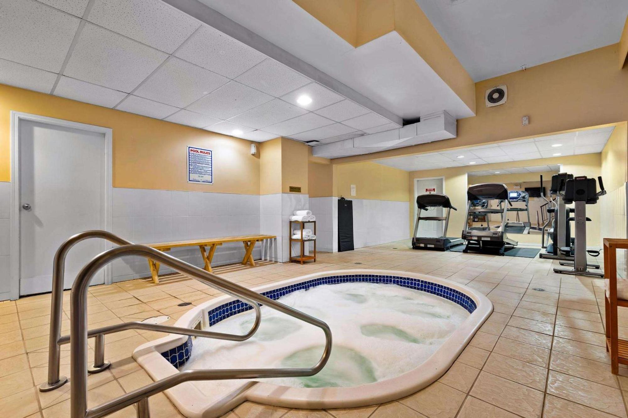 Coast Fraser Inn Williams Lake Extérieur photo